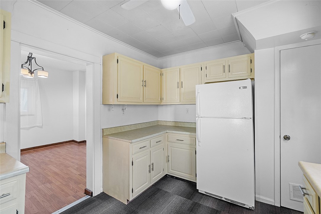 404 1/2 Franklin Ave