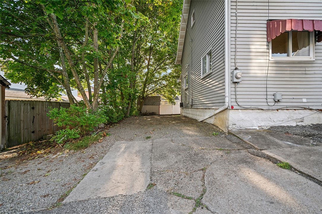 404 1/2 Franklin Ave