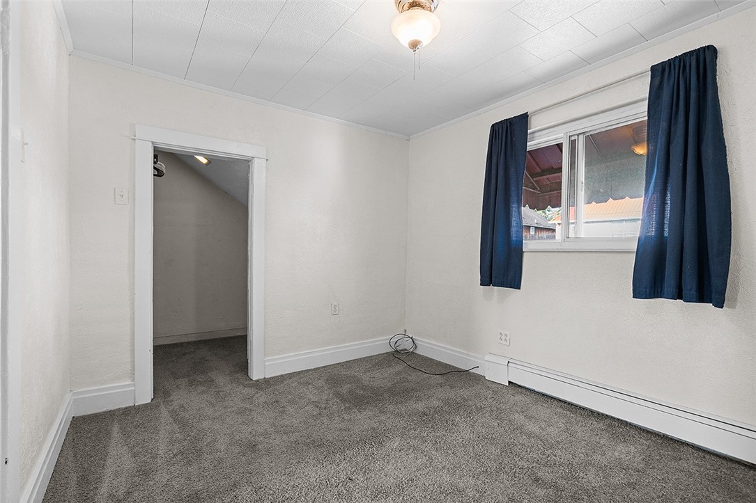 404 1/2 Franklin Ave