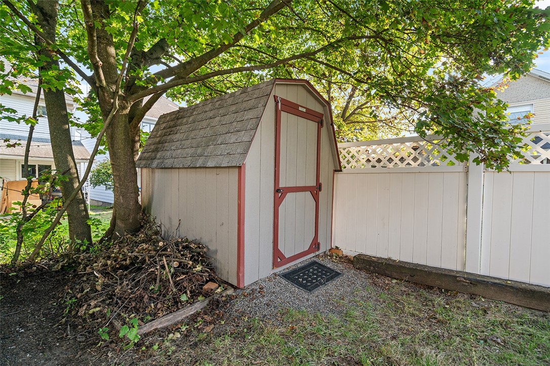 404 1/2 Franklin Ave