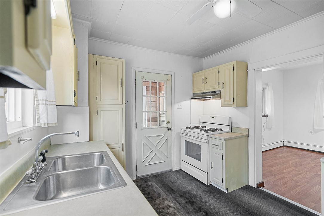 404 1/2 Franklin Ave