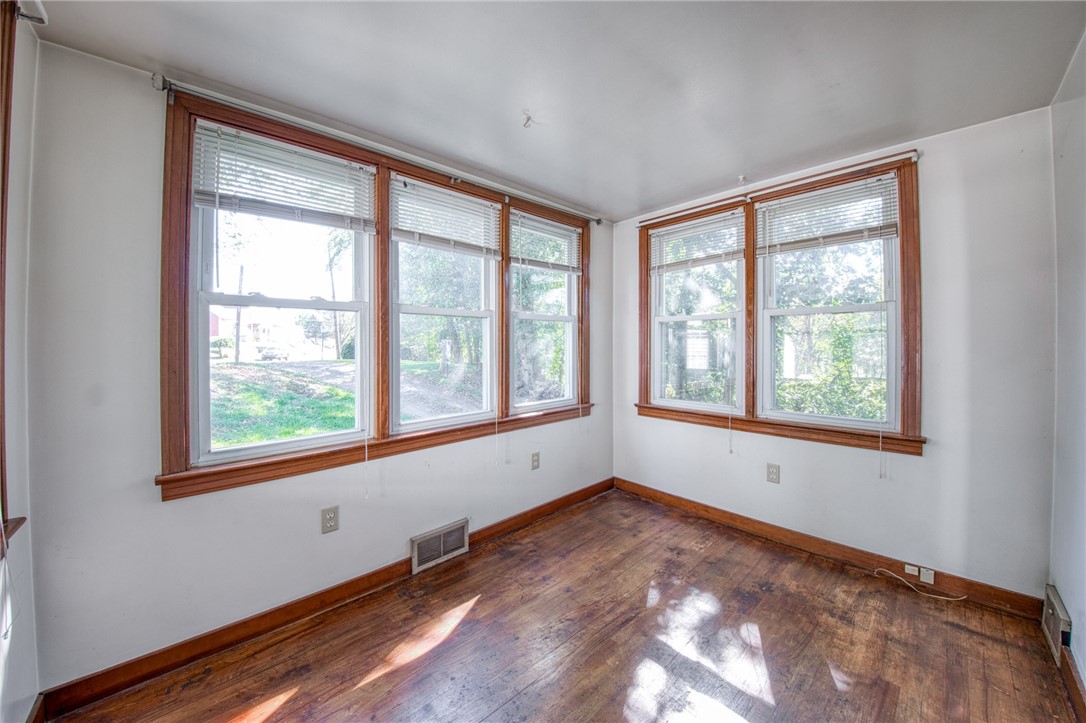 505 Locust St