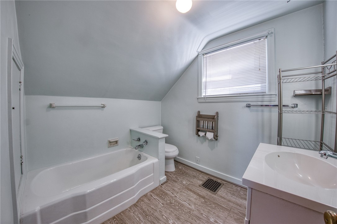 505 Locust St