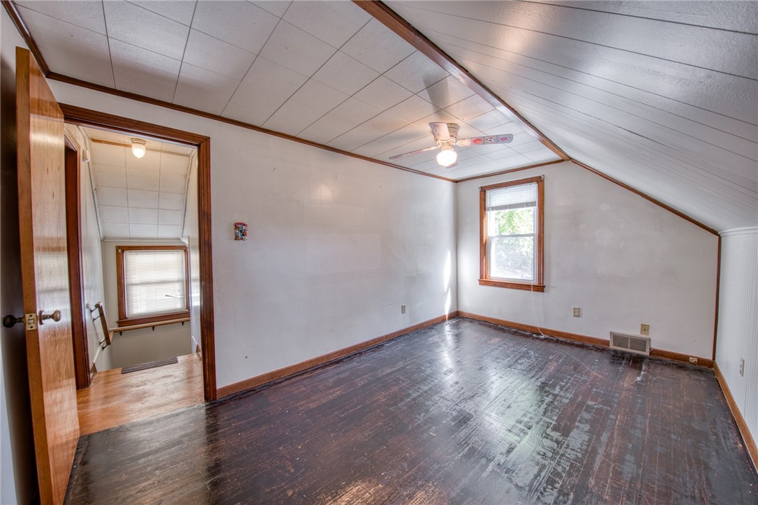 505 Locust St
