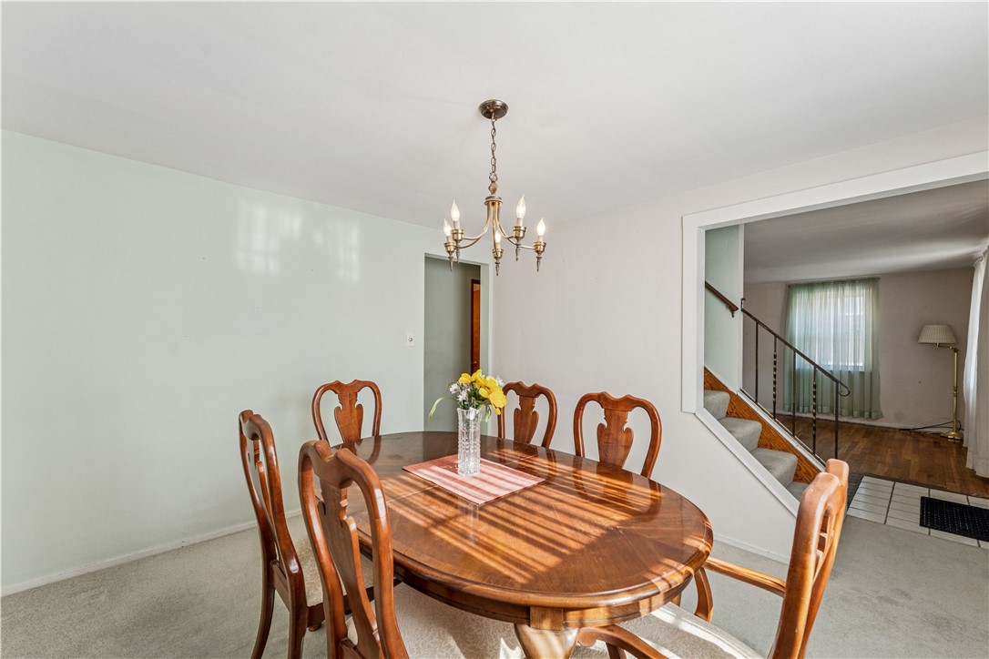 120 Parkwood Dr