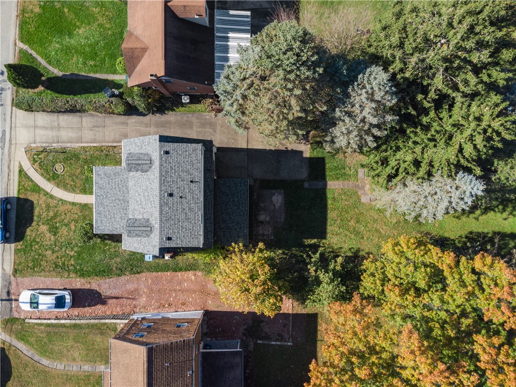 120 Parkwood Dr