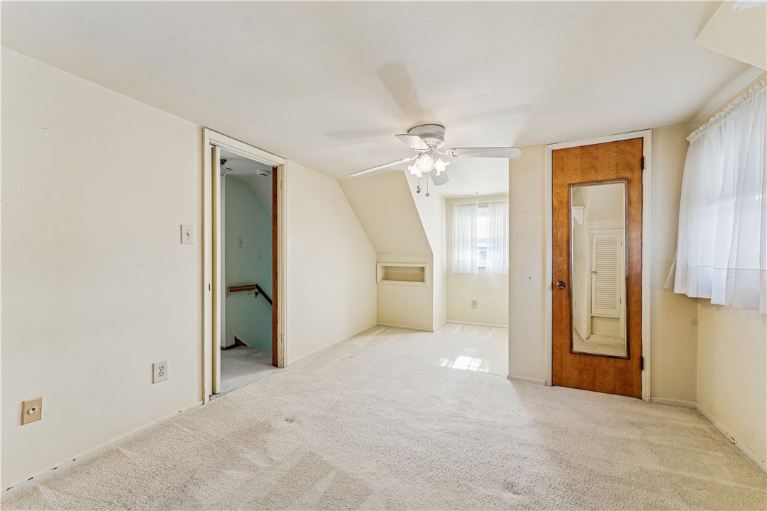 120 Parkwood Dr