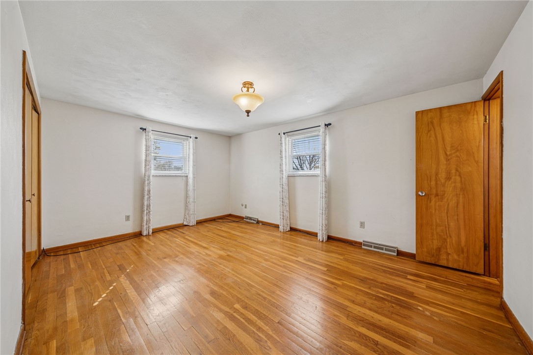 1 Mariah Dr