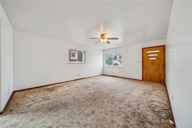 1202 Dallas Ave
