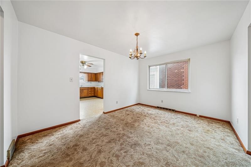 1202 Dallas Ave