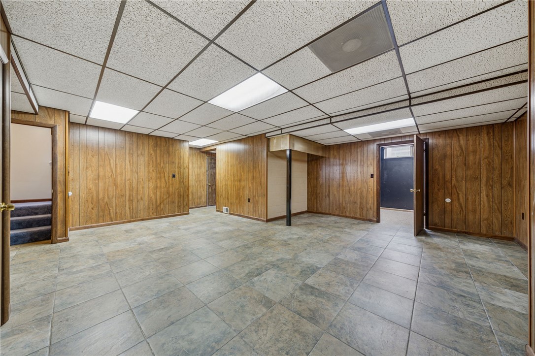 12219 Roth Drive