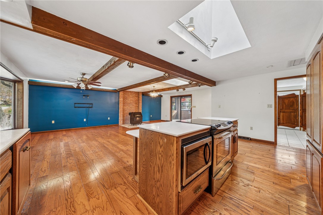 12219 Roth Drive