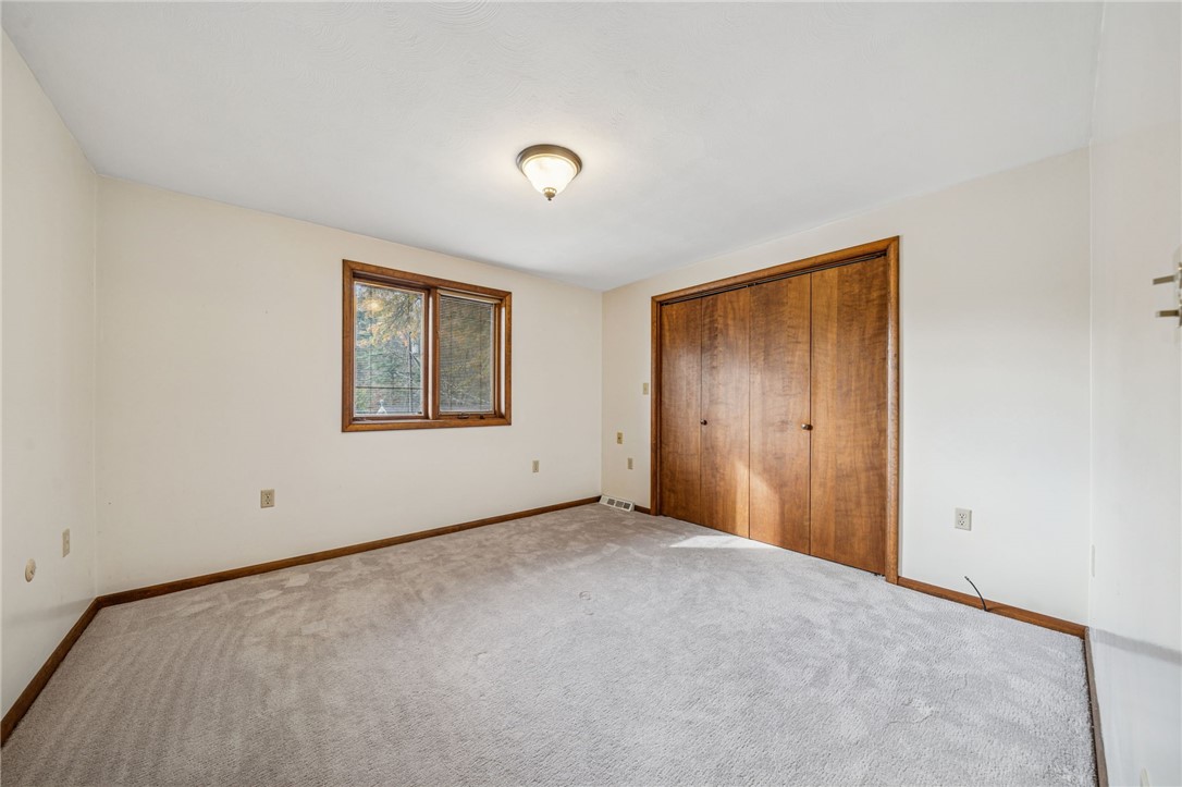 12219 Roth Drive