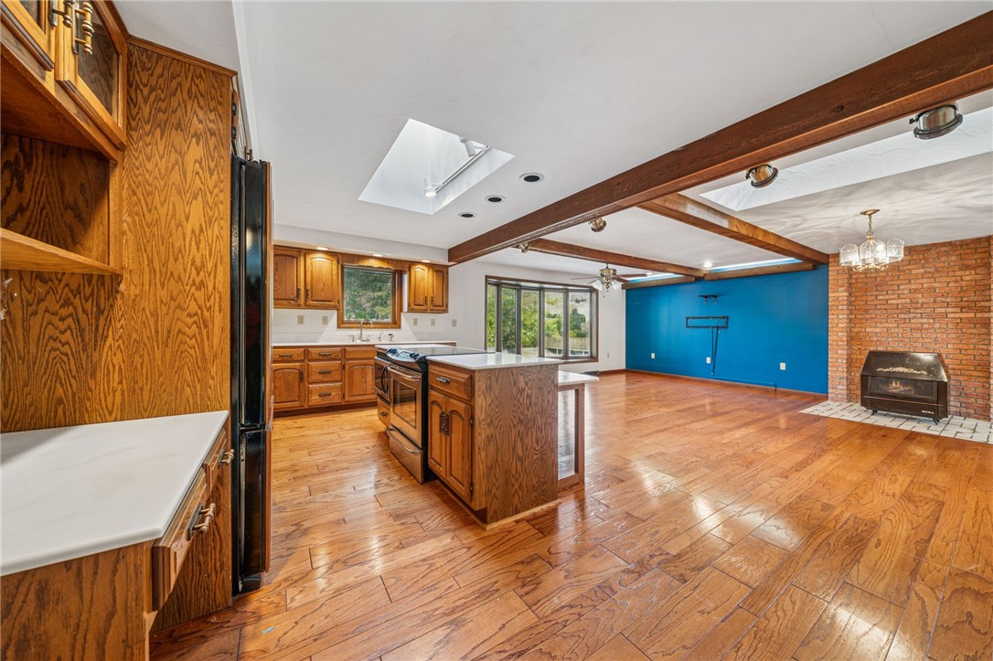 12219 Roth Drive