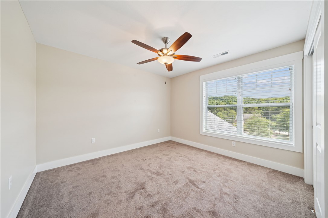 5525 Fontana Court
