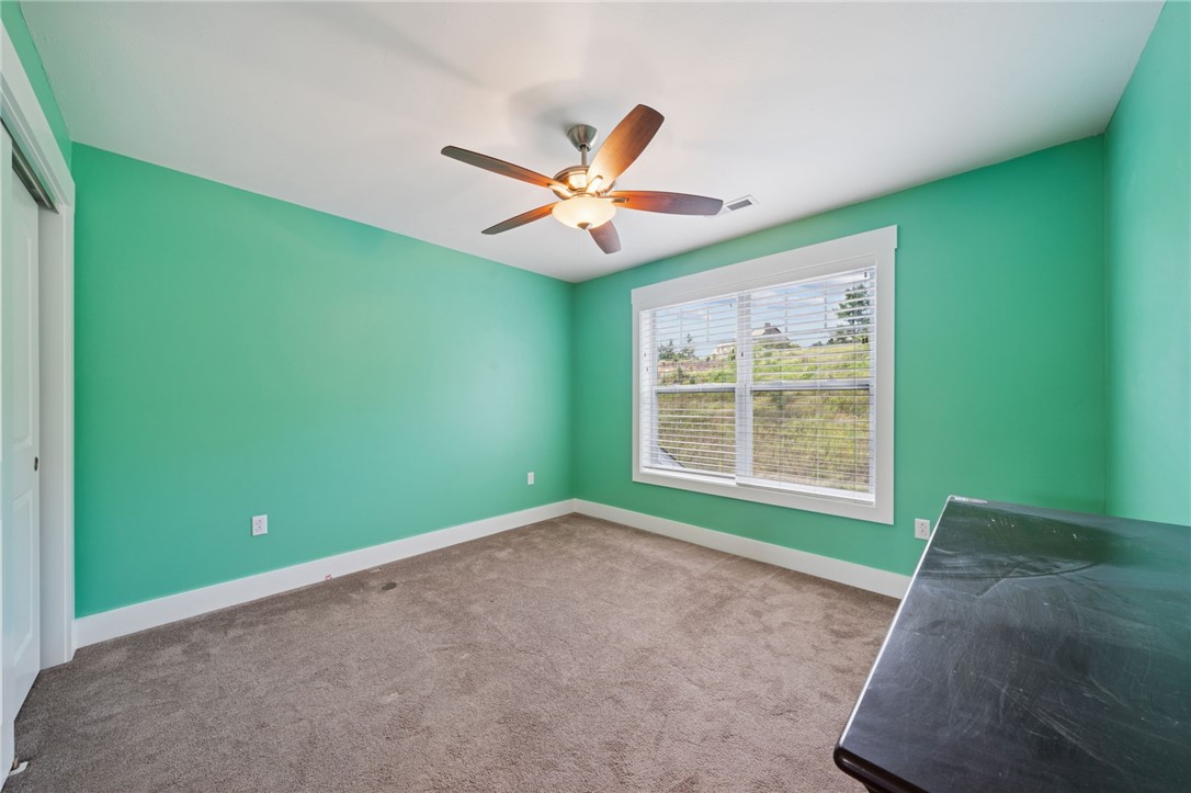 5525 Fontana Court
