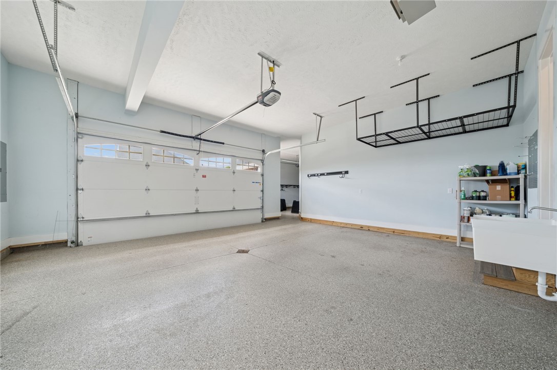5525 Fontana Court