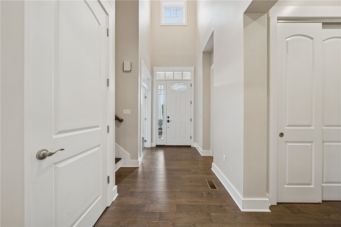 5525 Fontana Court