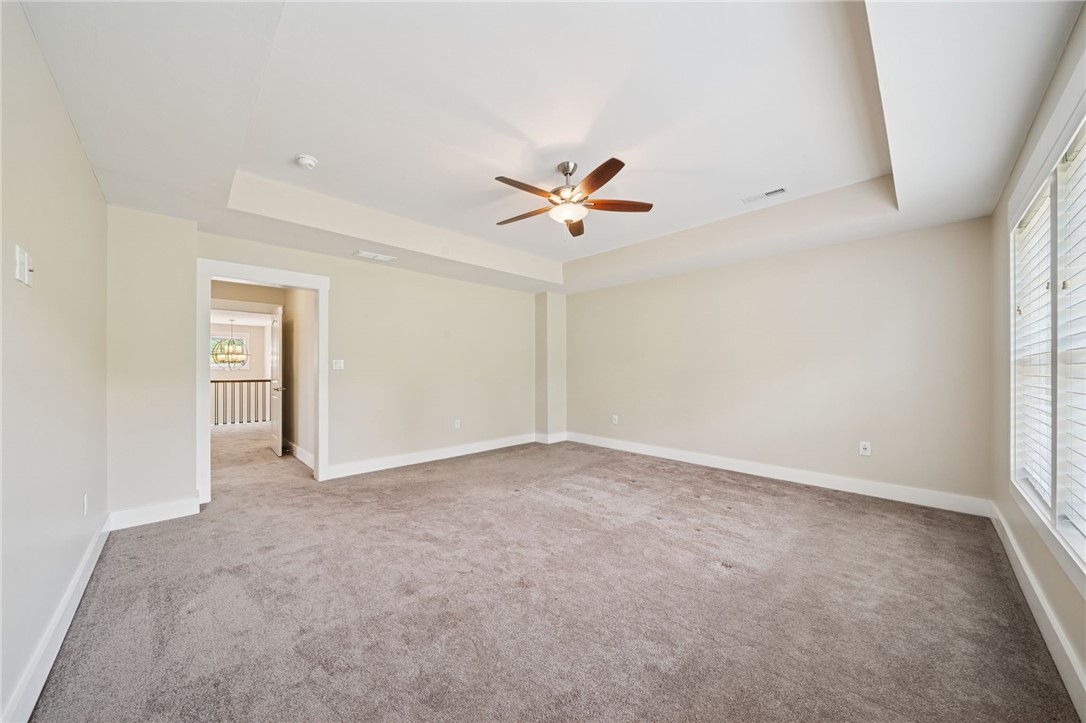 5525 Fontana Court