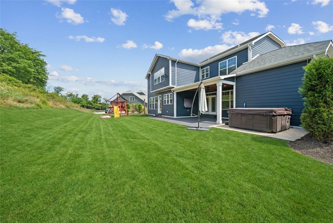 5525 Fontana Court