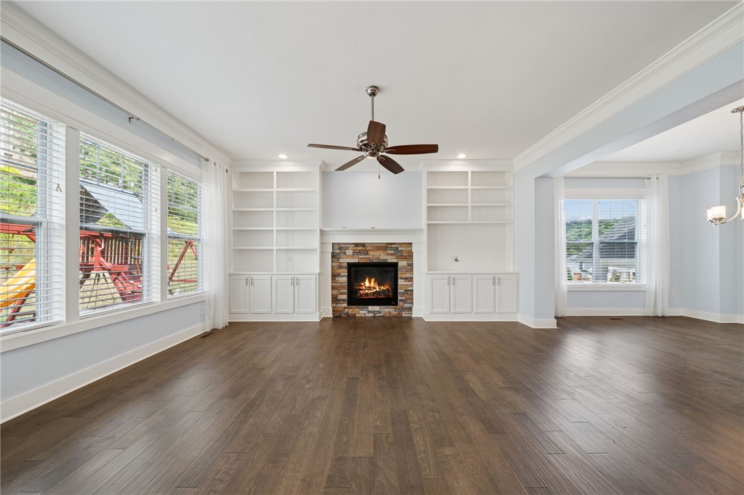 5525 Fontana Court