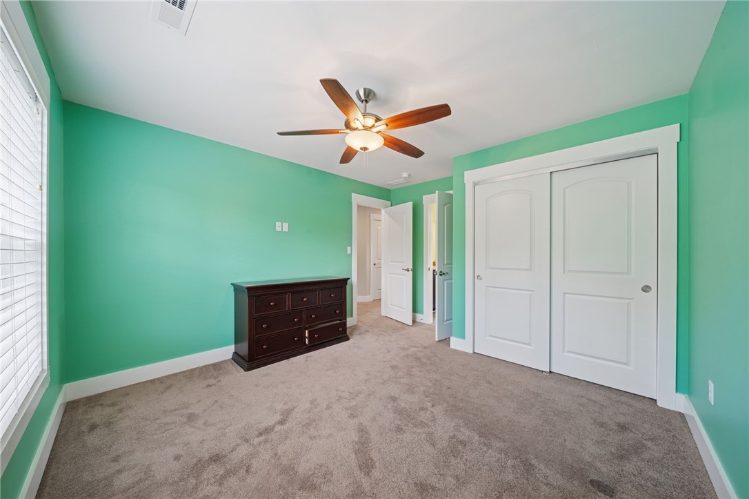 5525 Fontana Court