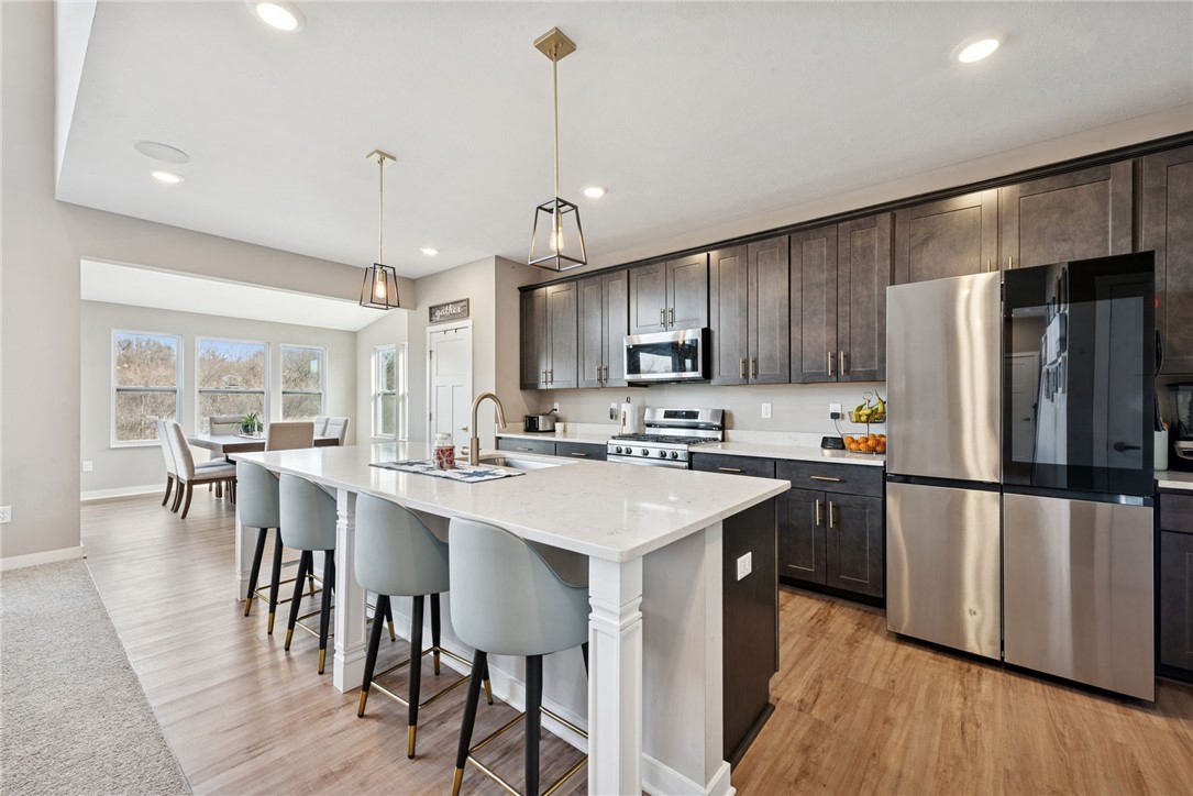 240 Victoria Dr