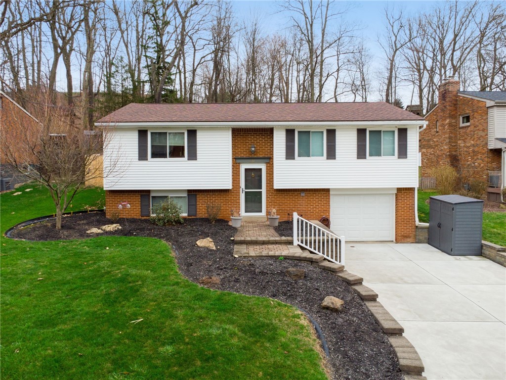 361 Holiday Park Dr