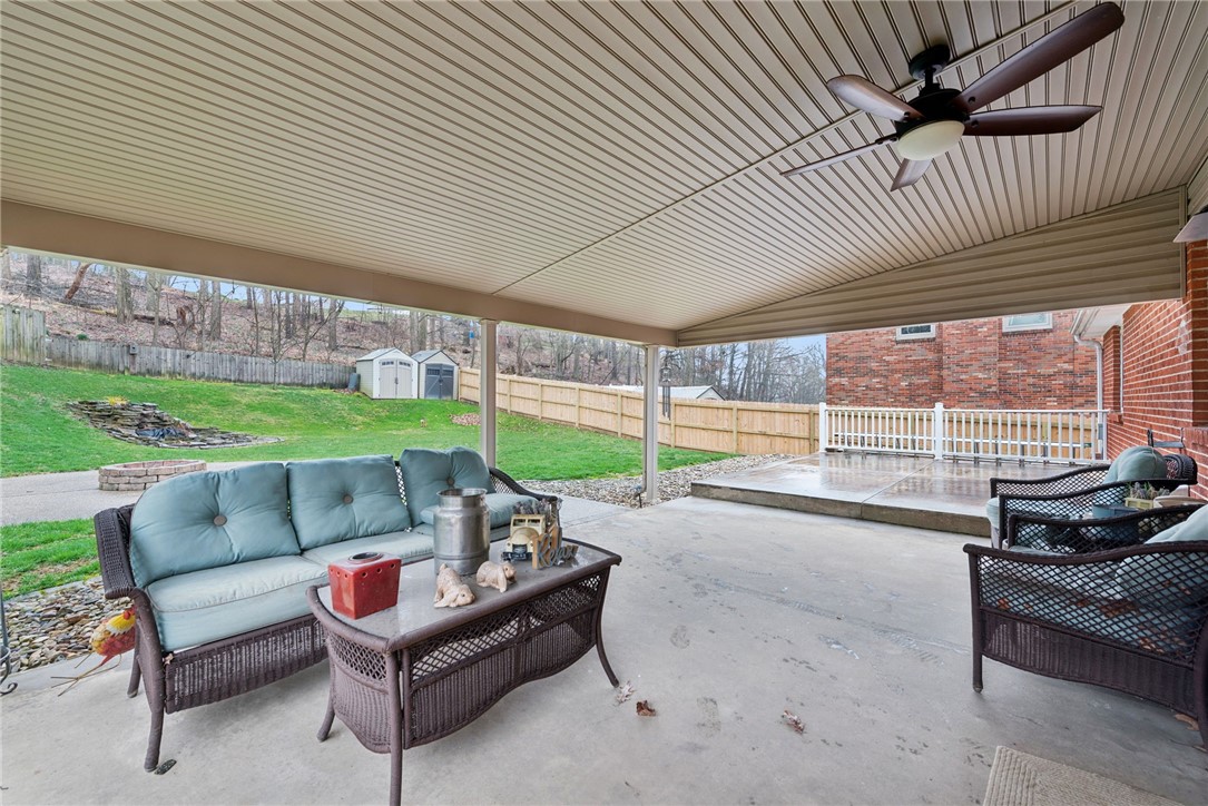 361 Holiday Park Dr
