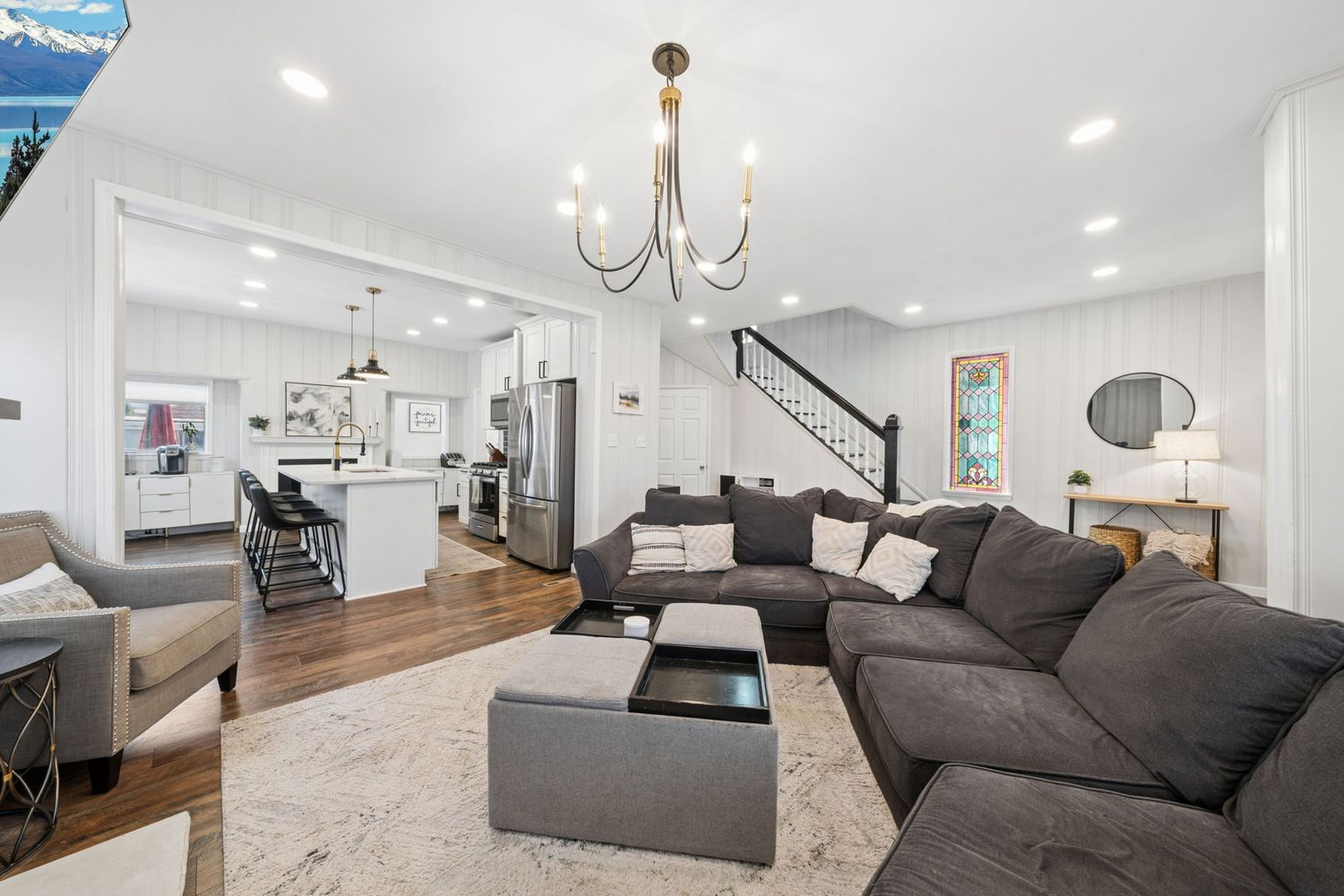 343 Cornell AVENUE