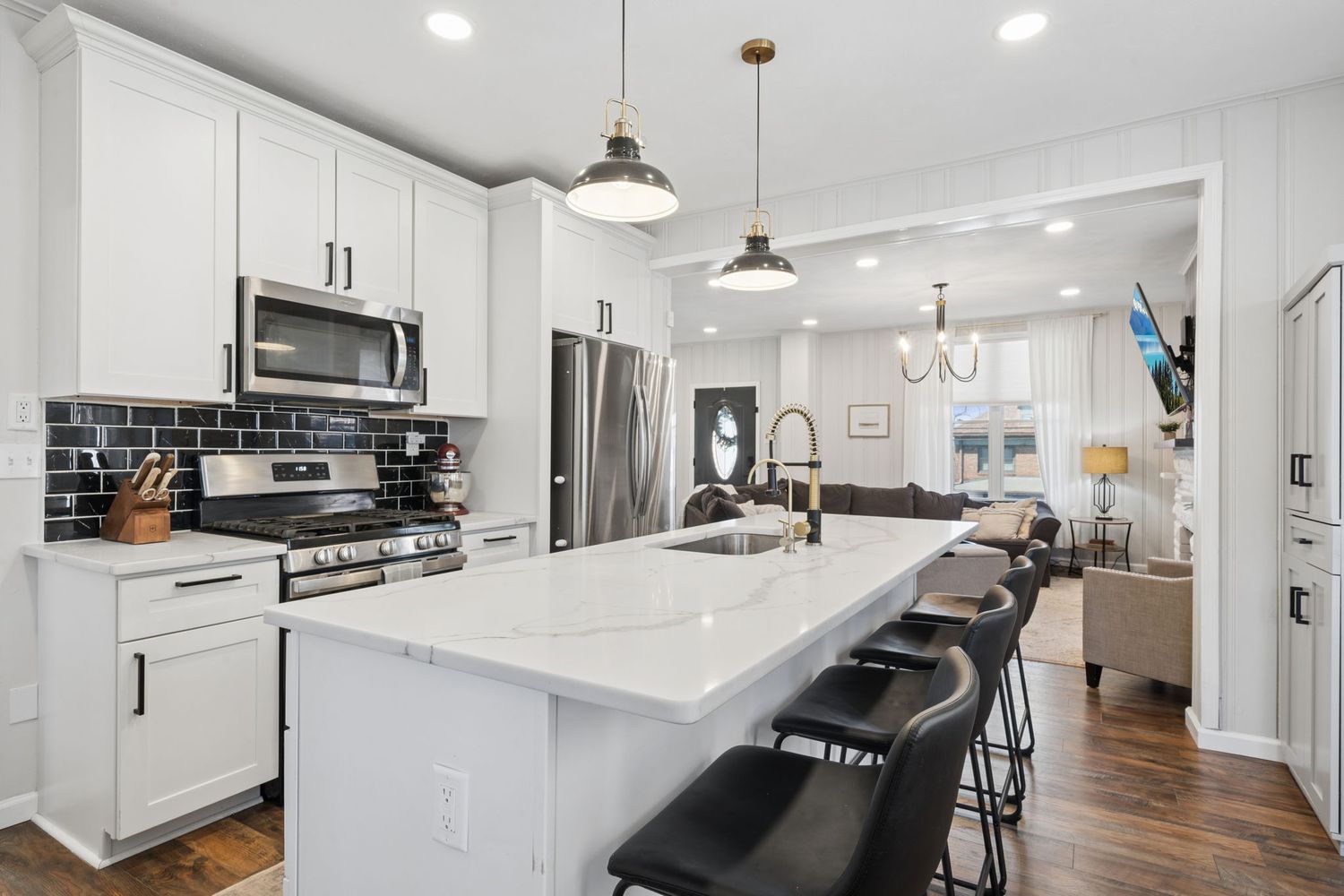 343 Cornell AVENUE