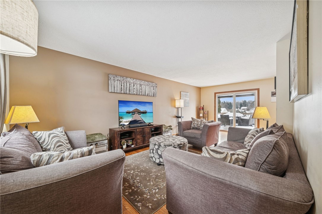 440 Shelbourne Dr