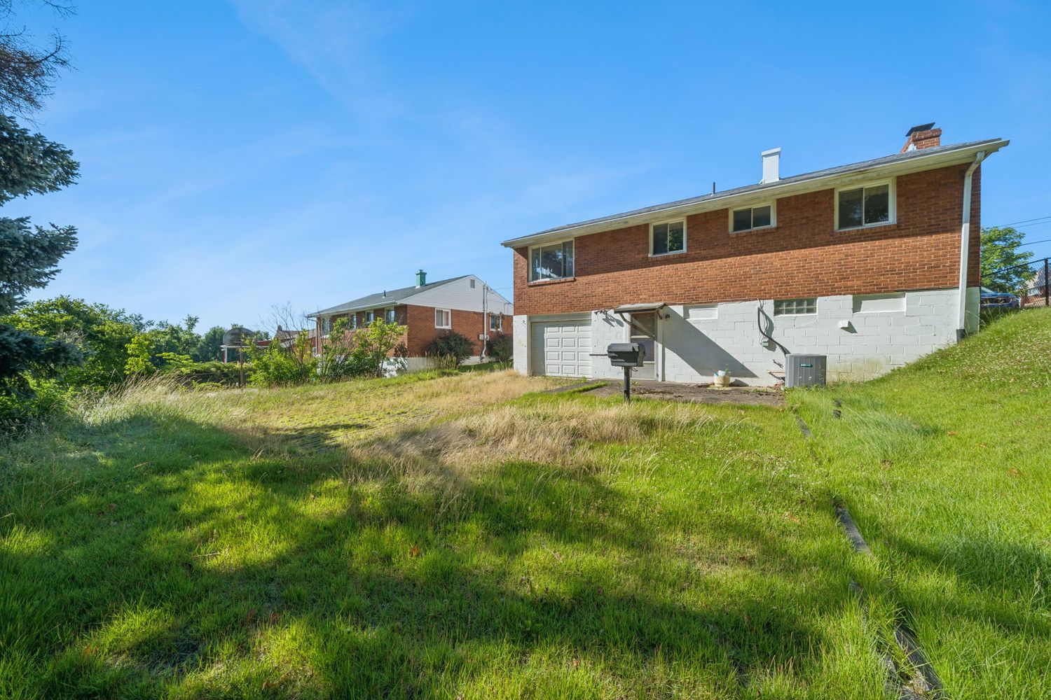 318 Dunbar Dr