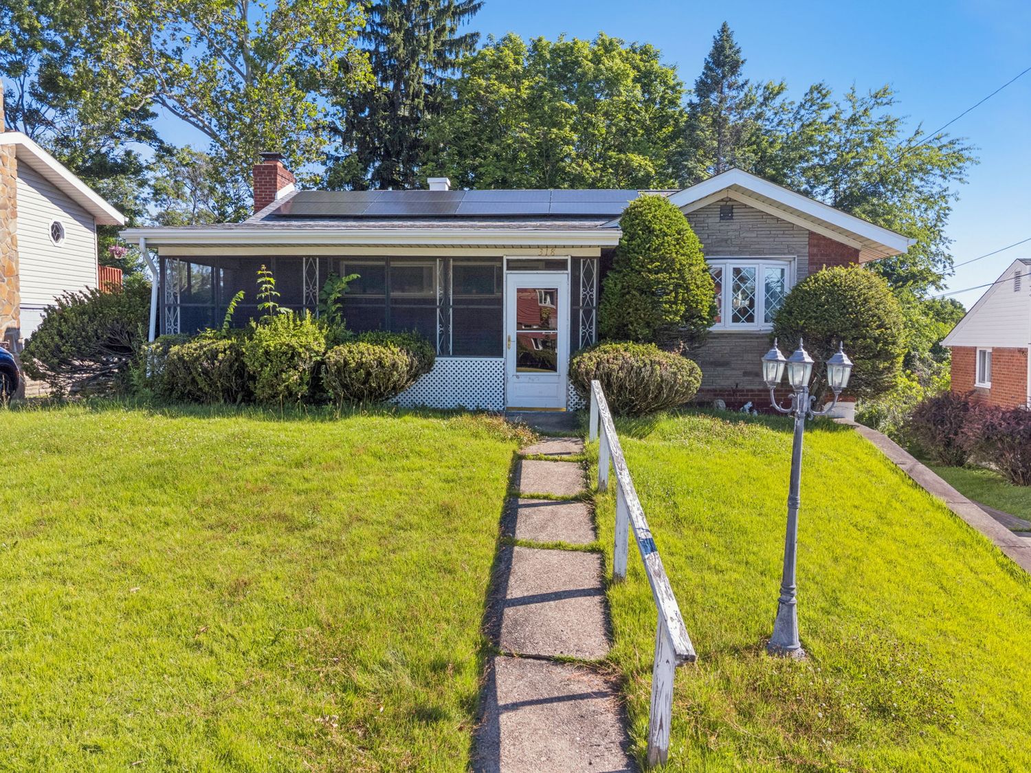 318 Dunbar Dr