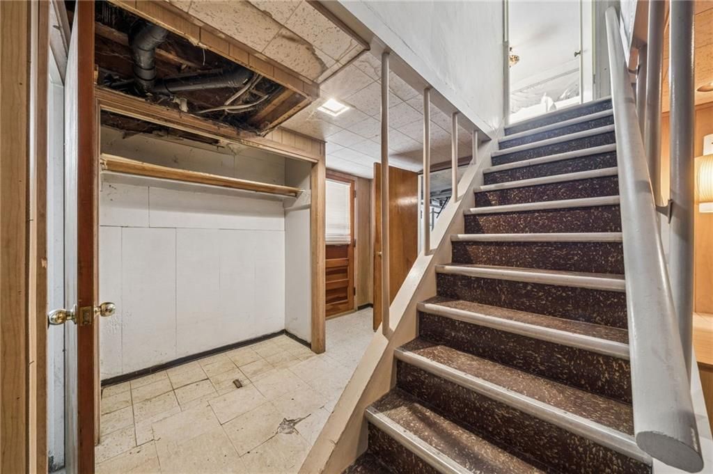 318 Dunbar Dr