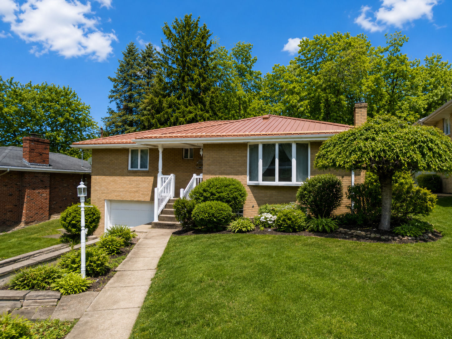 719 Locust St