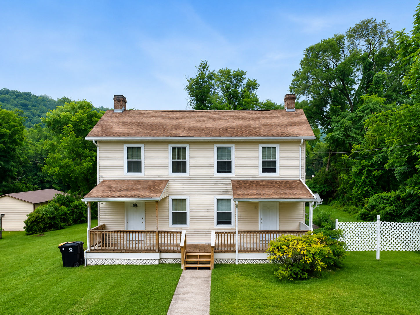 517 MORAY LANE