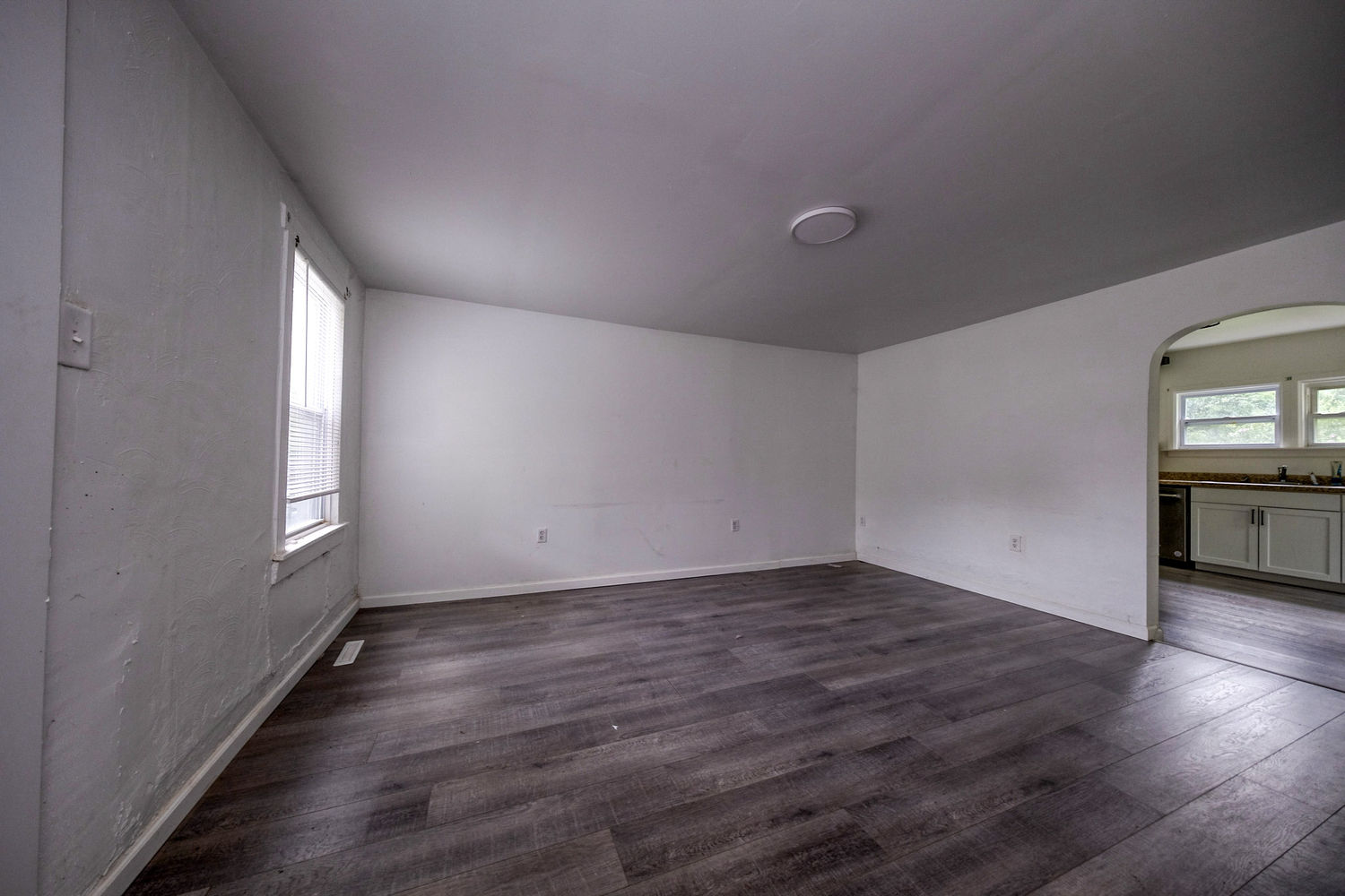 517 MORAY LANE