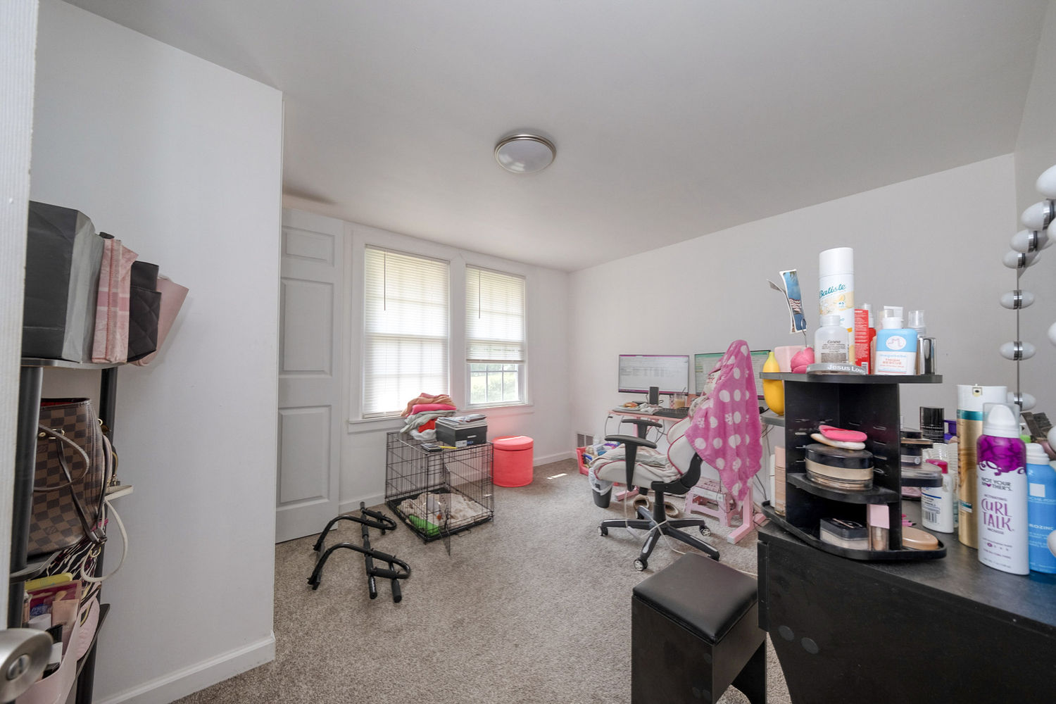 517 MORAY LANE