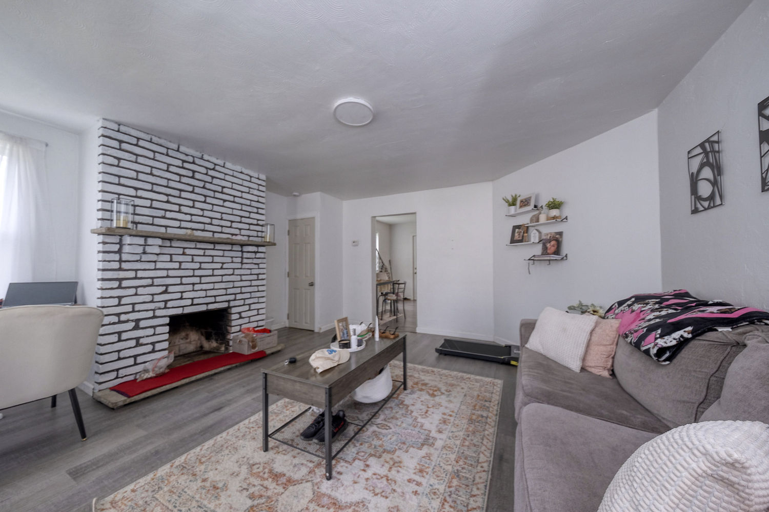 517 MORAY LANE