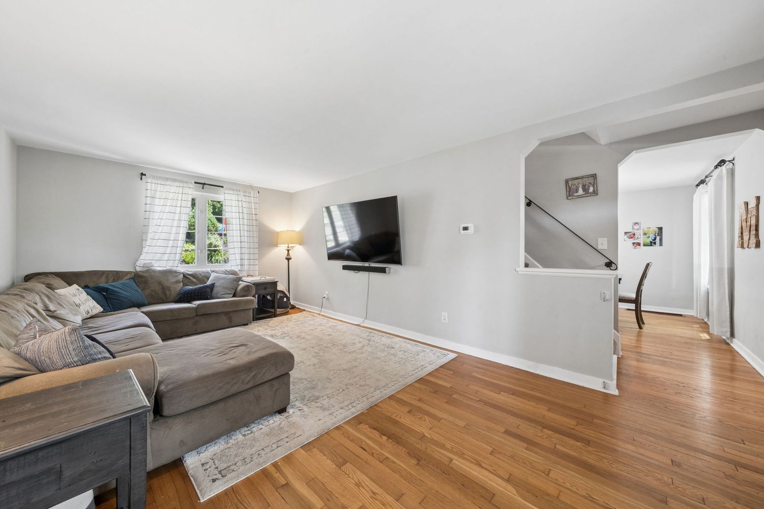 295 Barclay Avenue