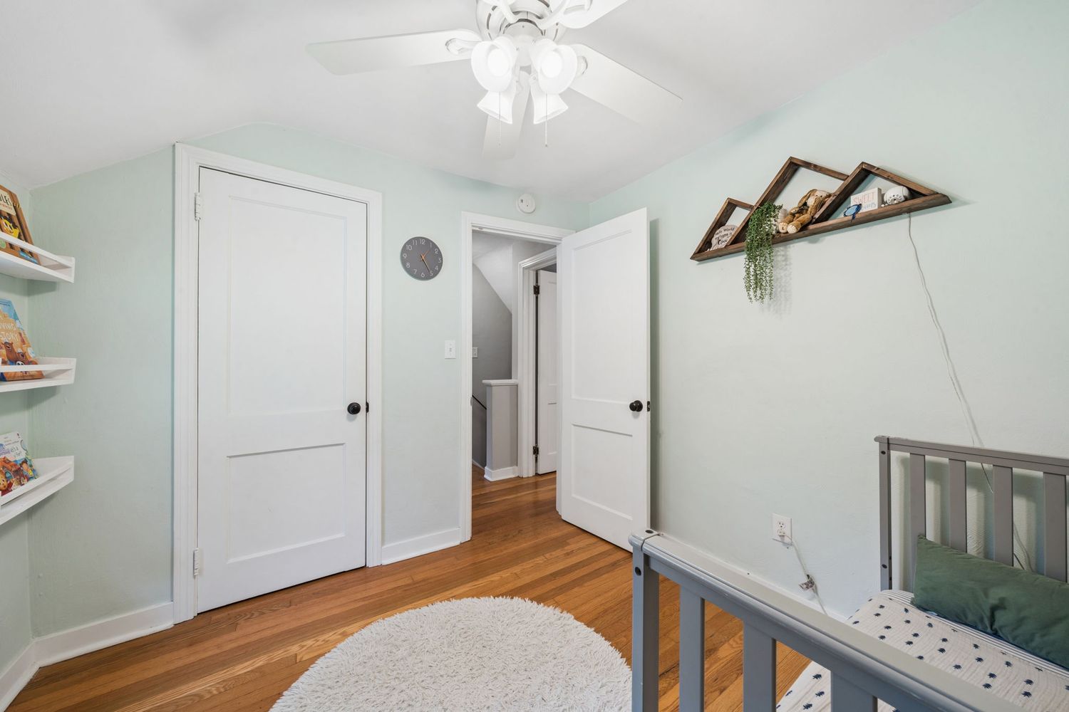 295 Barclay Avenue