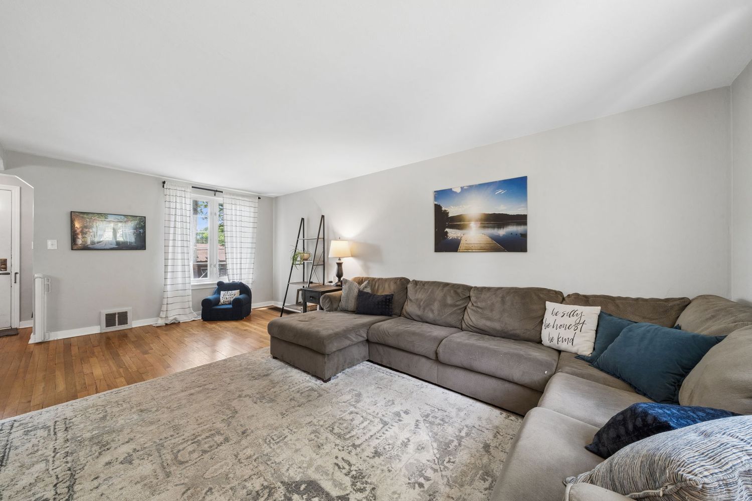 295 Barclay Avenue