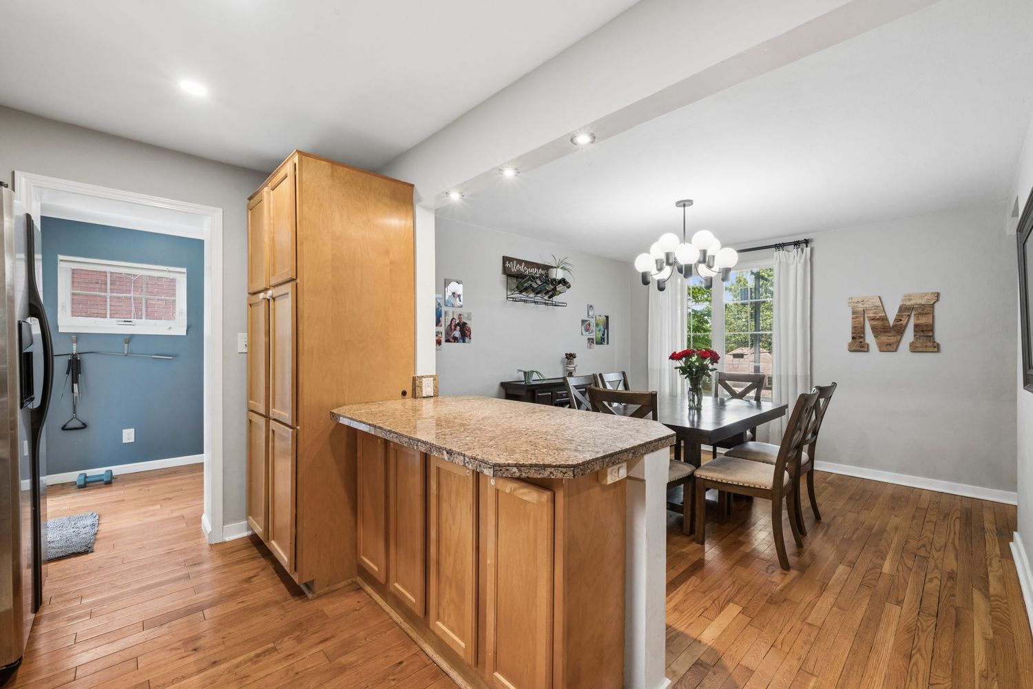 295 Barclay Avenue