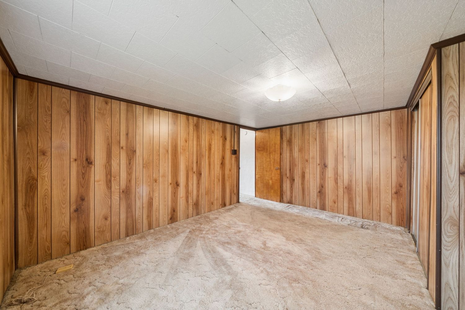 174/176 Roosevelt Way