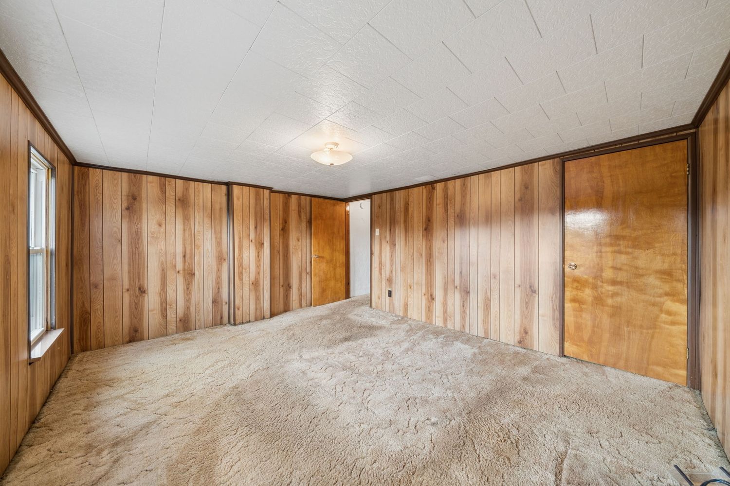 174/176 Roosevelt Way