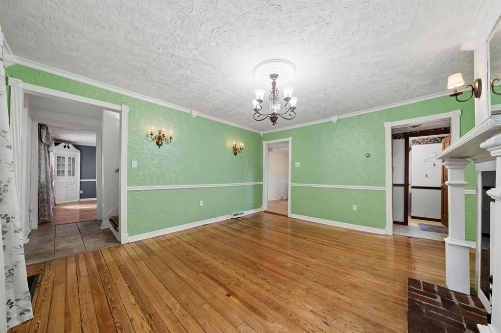 8013 Saltsburg Road