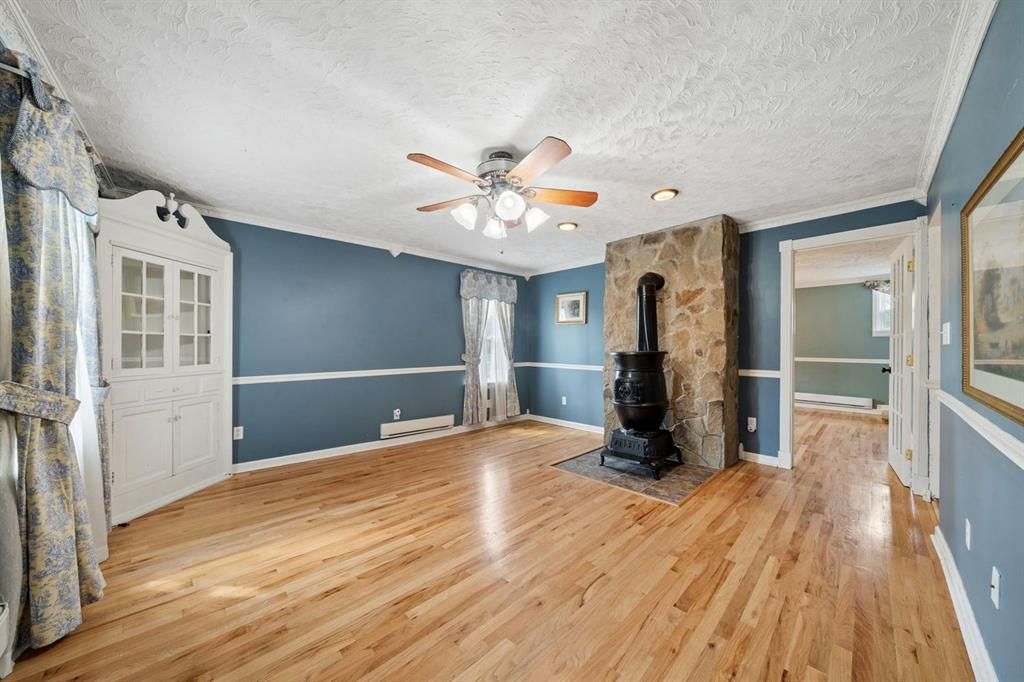 8013 Saltsburg Road