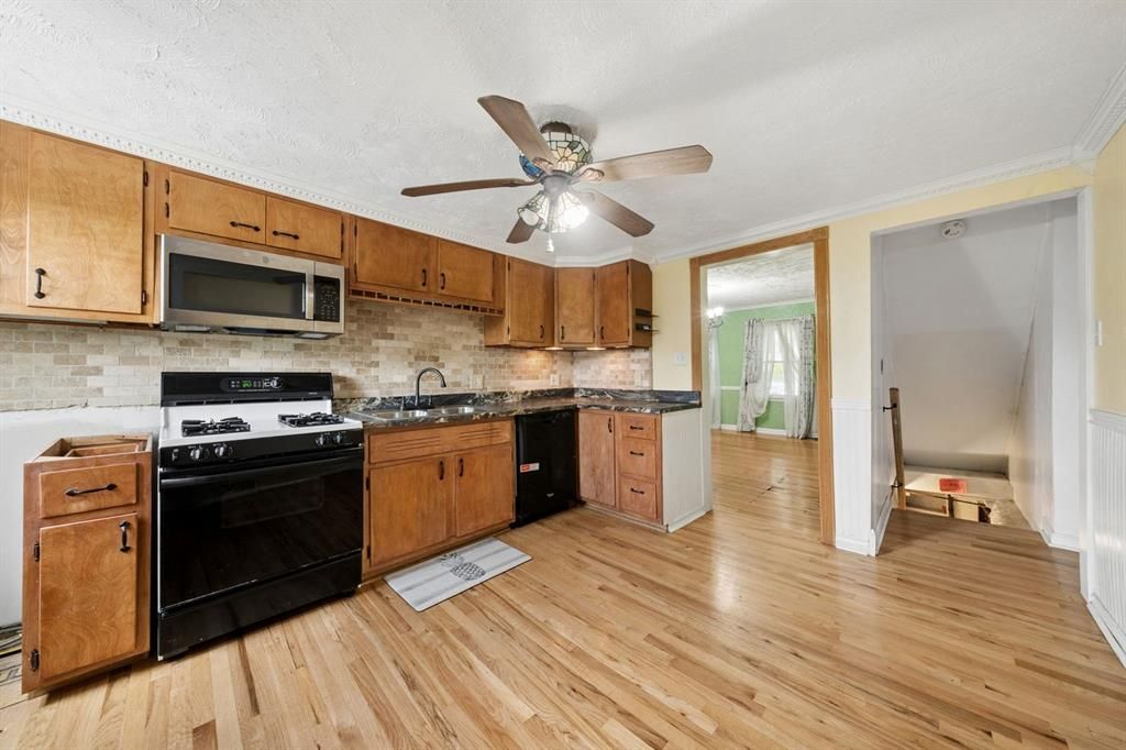 8013 Saltsburg Road