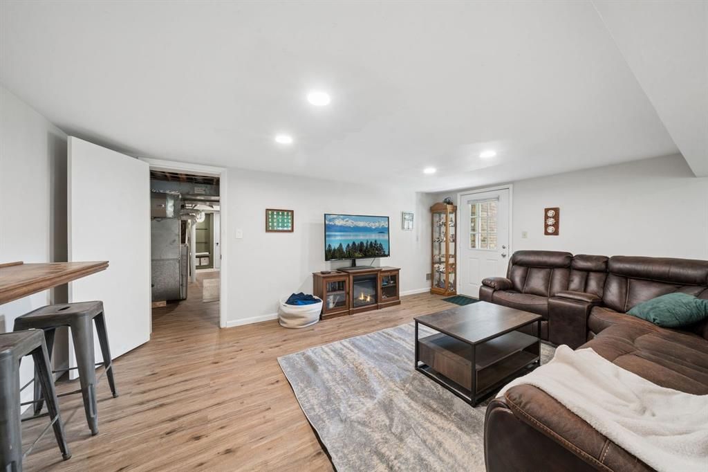 3657 Forbes Trail Drive